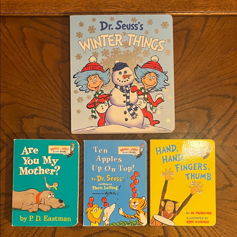 Dr. Seuss kids books | set of 4 board books